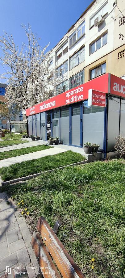Central City Bacău Eksteriør billede